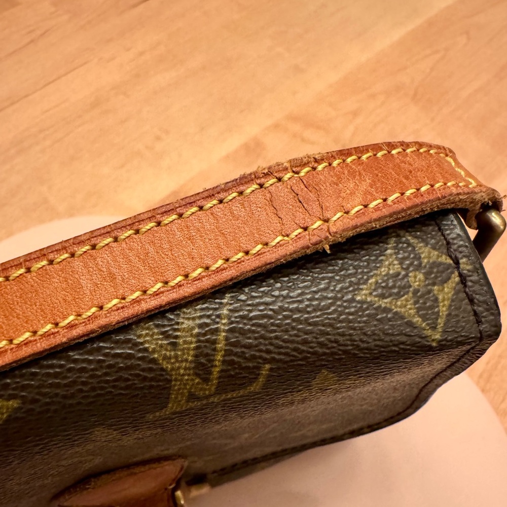 Louis Vuitton Saint Cloud MM, Vintage Monogram Crossbody Bag - Picture 16 of 16